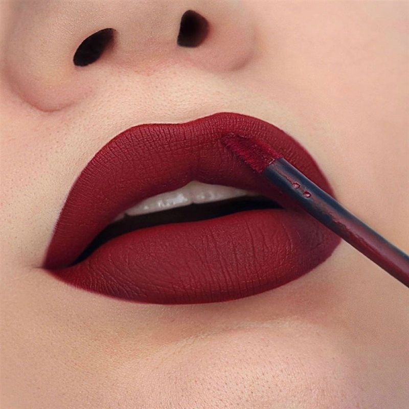 Batom-Liquido-Matte-Bruna-Tavares-Roberta-4-ml