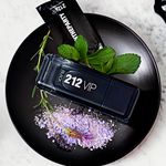 Kit-Perfume-Carolina-Herrera-212-Vip-Black-Masculino-Eau-de-Parfum-100-ml---Gel-de-Banho-100-ml