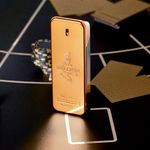 Kit-Perfume-Paco-Rabanne-1-Million-Masculino-Eau-de-Toilette-100-ml---Desodorante-150-ml---Miniatura-10-ml