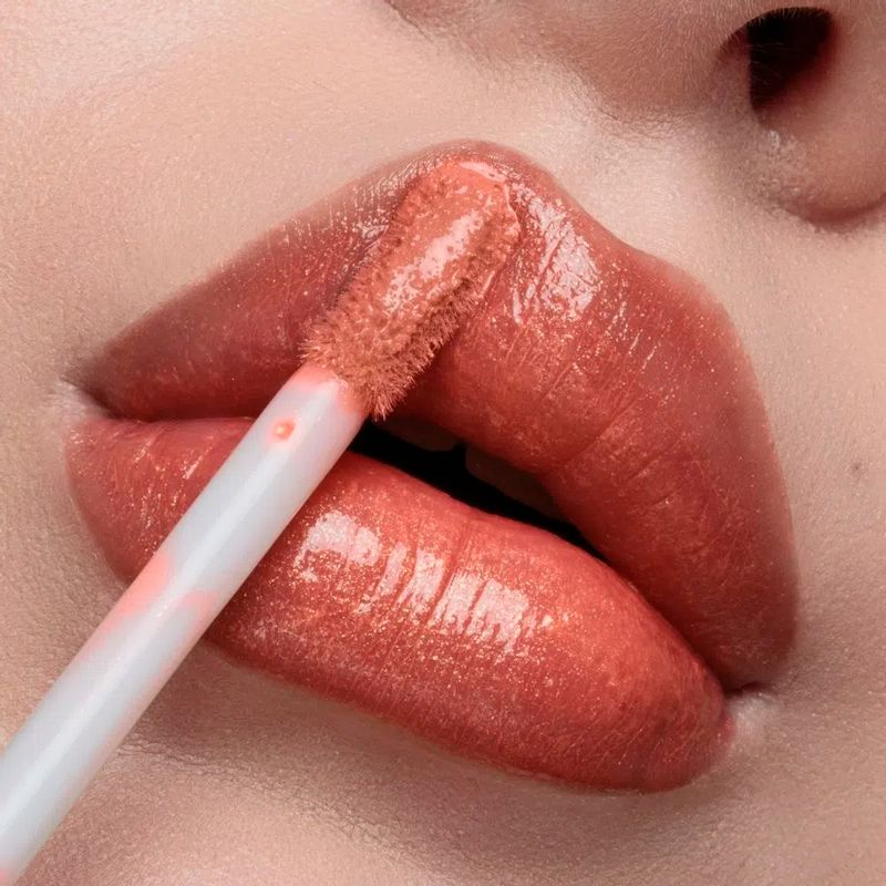 Gloss-Labial-Liquido-Cintilante-Lip-Glaze-Ruby-Rose-Feels-79-28-g