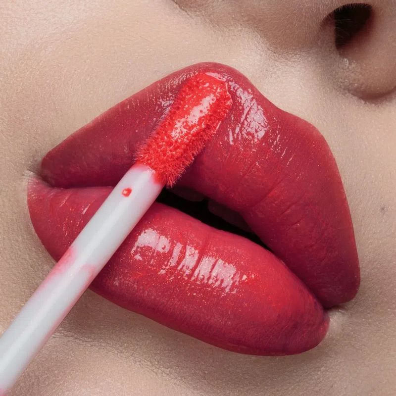 Gloss-Labial-Liquido-Cintilante-Lip-Glaze-Ruby-Rose-Feels-82-28-g