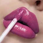 Gloss-Labial-Liquido-Cintilante-Lip-Glaze-Ruby-Rose-Feels-81-28-g