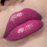 Gloss-Labial-Liquido-Cintilante-Lip-Glaze-Ruby-Rose-Feels-81-28-g