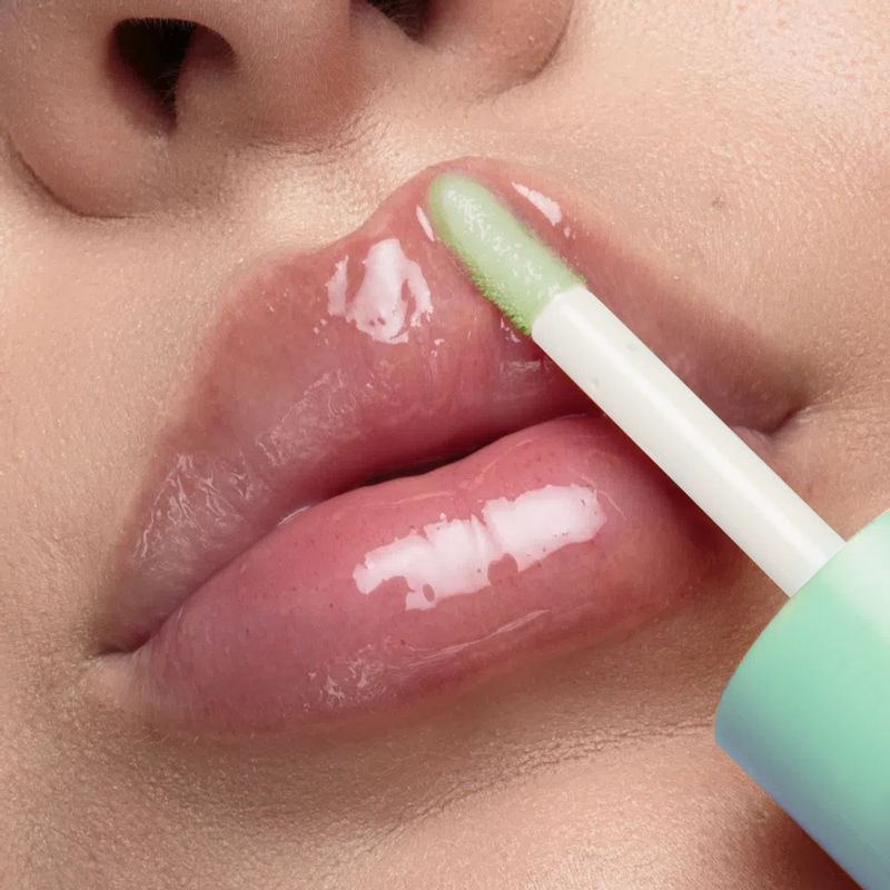 Gloss-Labial-Liquido-de-Brilho-Ruby-Rose-Lip-Oil-Maca-Verde-38-ml