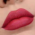 Batom-Liquido-com-Glitter-Ruby-Rose-Shine-Kisses-355-21-ml