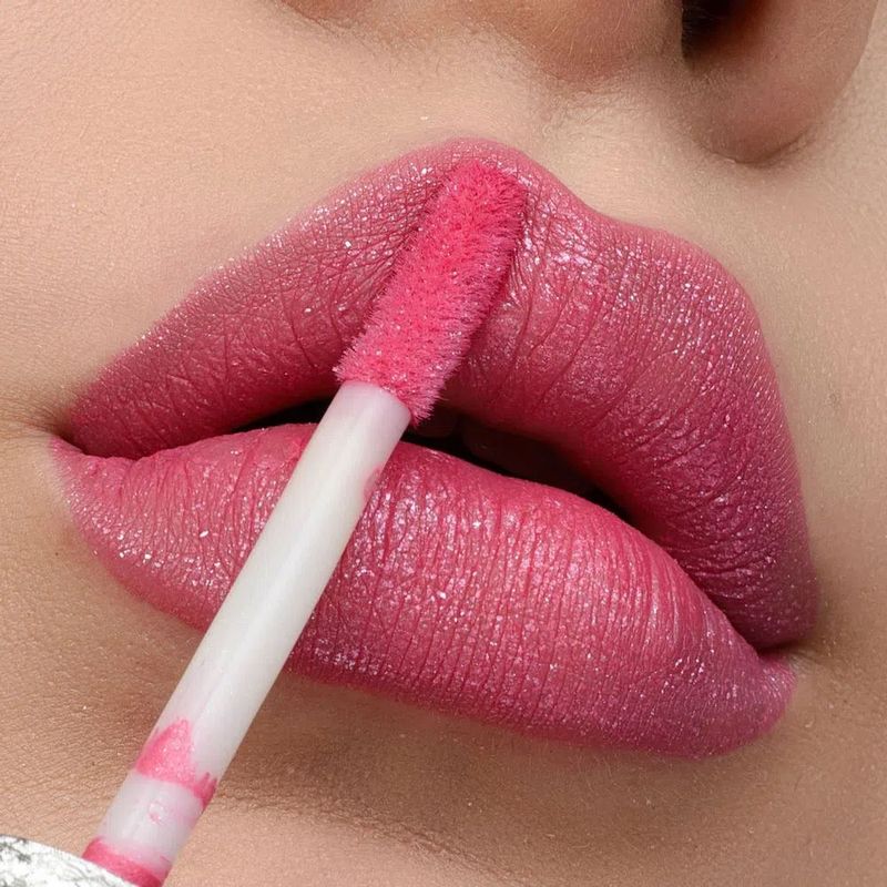 Batom-Liquido-com-Glitter-Ruby-Rose-Shine-Kisses-357-21-ml