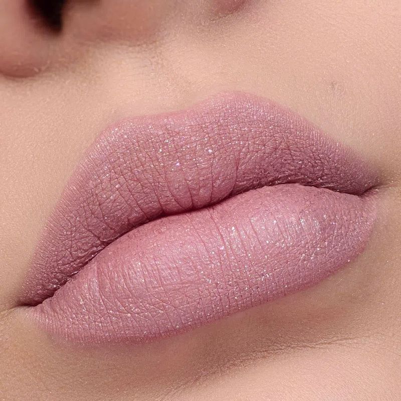 Batom-Liquido-com-Glitter-Ruby-Rose-Shine-Kisses-360-21-ml
