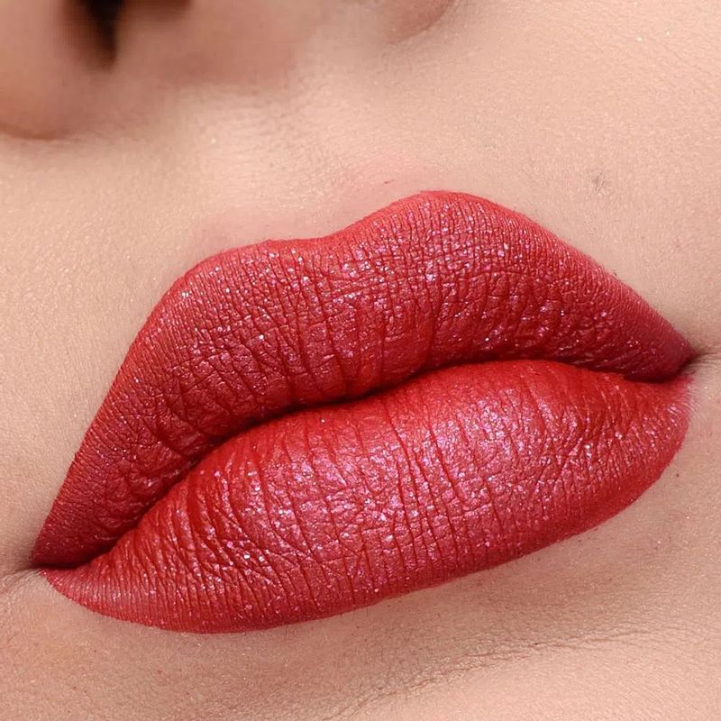 Batom-Liquido-com-Glitter-Ruby-Rose-Shine-Kisses-364-21-ml