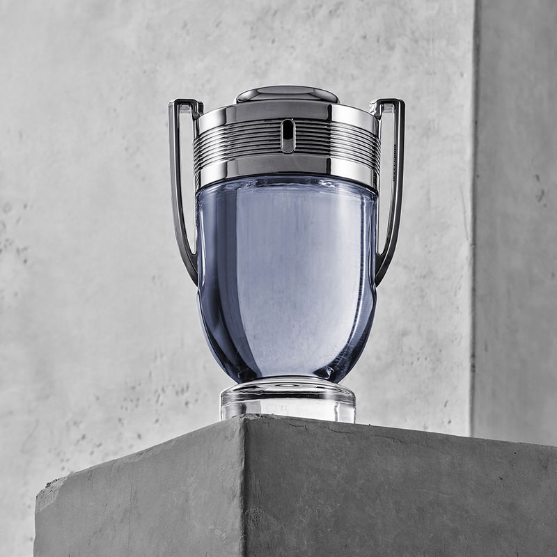 Kit-Perfume-Paco-Rabanne-Invictus-Masculino-Eau-de-Toilette-200-ml---Desodorante-150-ml