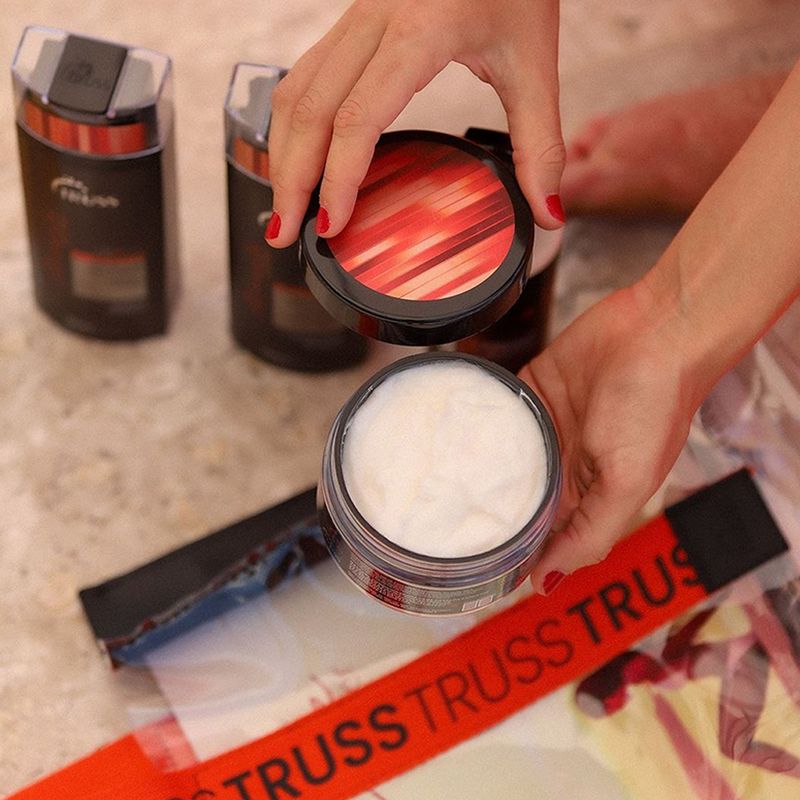 Mascara-de-Reparacao-Truss-Miracle-Summer-180-g