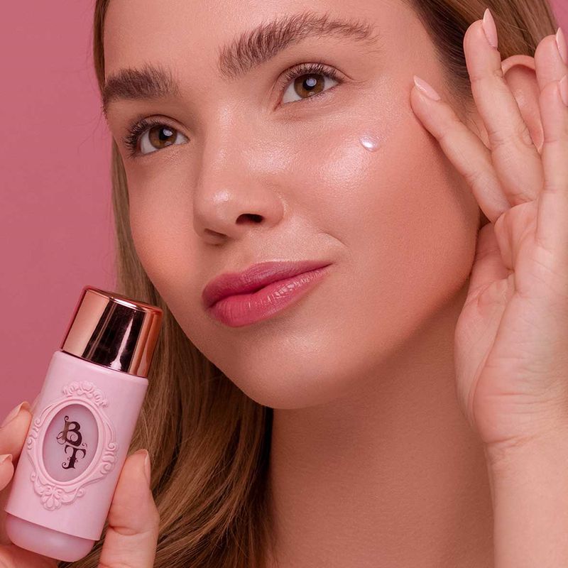 Serum-Facial-Hidratante-Bruna-Tavares-BT-Peony-40-g-Aplicacao-do-Produto-2