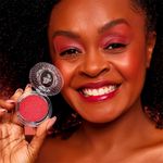 Blush-Compacto-em-Po-Bruna-Tavares-BT-Shimmer-Tulum-5-g-Modelo-2