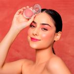Blush-Compacto-em-Po-Bruna-Tavares-BT-Shimmer-Noronha-5-g-Modelo-3
