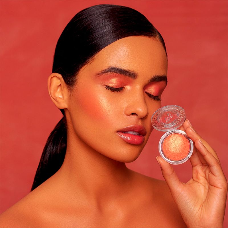 Blush-Compacto-em-Po-Bruna-Tavares-BT-Shimmer-Madagascar-5-g-Modelo-2