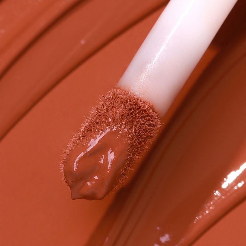 Primer-e-Sombra-Liquida-2x1-Bruna-Tavares-BT-Velvet-Toffee-6-ml-Detalhe