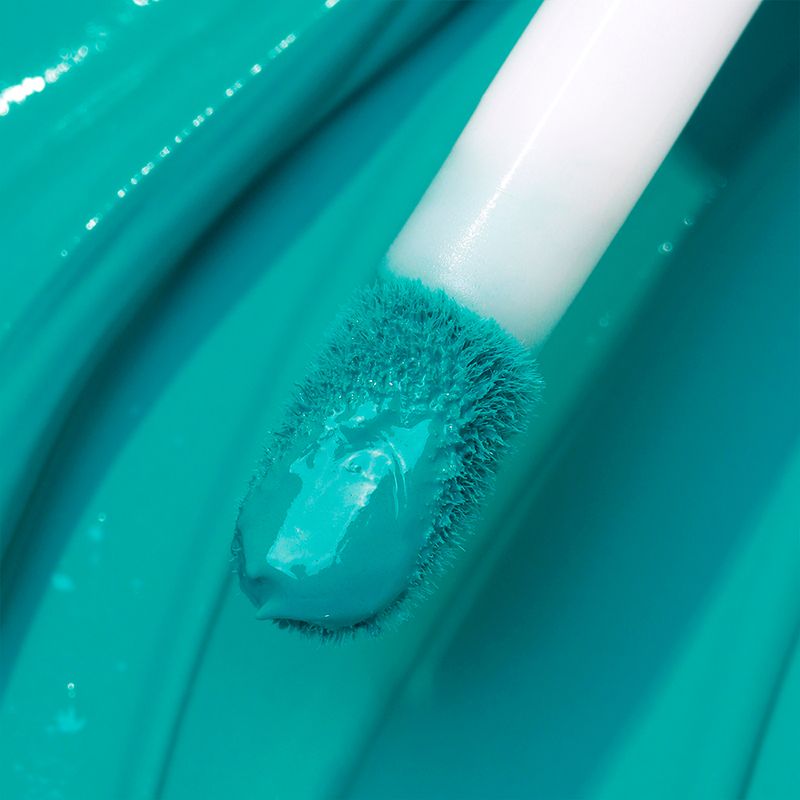 Primer-e-Sombra-Liquida-2x1-Bruna-Tavares-BT-Velvet-Teal-6-ml-Detalhe
