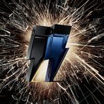Perfume-Carolina-Herrera-Bad-Boy-Cobalt-Eau-de-Parfum-Masculino-100-ml-Imagem-Ambientada-1