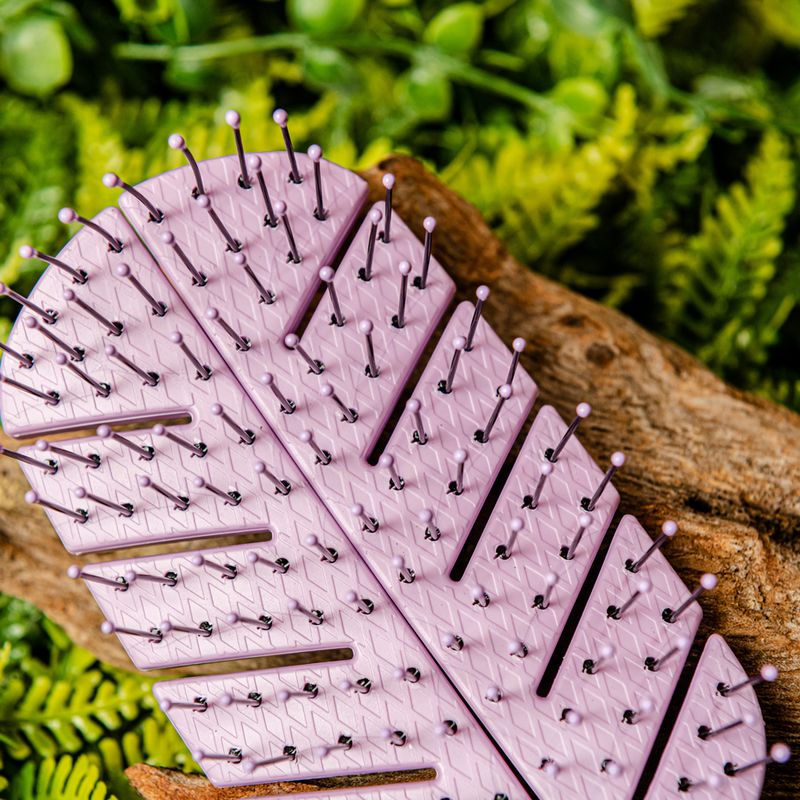 Escova-para-Desembaracar-WetBrush-Go-Green-Lavanda-Detalhe