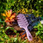 Escova-para-Desembaracar-WetBrush-Go-Green-Lavanda-Imagem-Ambientada