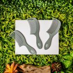 Pente-para-Desembaracar-WetBrush-Go-Green-Cinza-Imagem-Ambientado-1