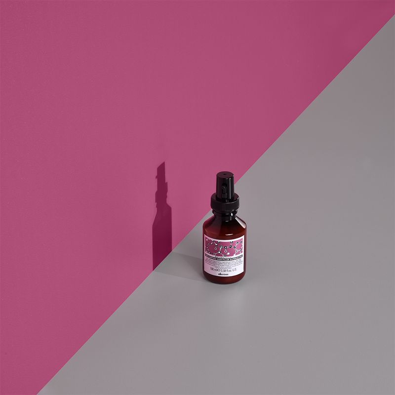 Tratamento-de-Reconstrucao-Davines-Naturaltech-Replumping-Hair-Filler-Superactive-100-ml-Ambientada