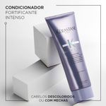 Tratamento-Fortalecedor-Kerastase-Blond-Absolu-Cicaflash-250ml-ambientada