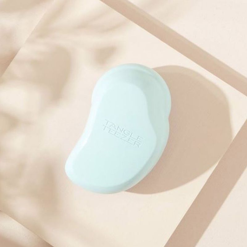 Escova-para-Desembaracar-Tangle-Teezer-The-Original-Verde-Ambientada-um