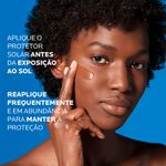 Protetor-Solar-Facial-FPS-60-La-Roche-Posay-Anthelios-Ultra-Cover-6-0-30-g-Aplicacao