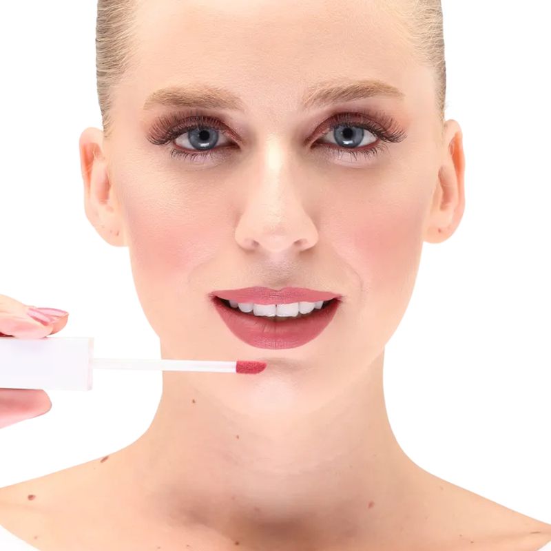 Batom-Liquido-Matte-Payot-Boca-Rosa-Beauty-Boca-Rosa-Queimado-4-g-Modelo