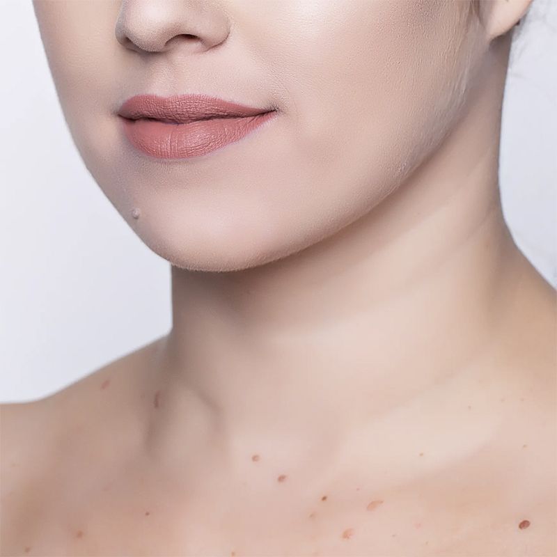 Batom-Liquido-Matte-Payot-Boca-Rosa-Beauty-Segunda-4-g-Modelo-1