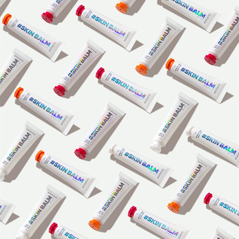 Lip-Balm-Oceane-Larissa-Manoela-Skin-Balm-Mint-10-g-Ambientada-1