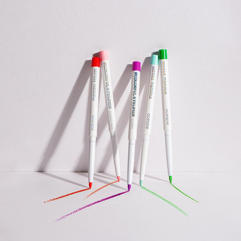Lapis-Delineador-Retratil-Oceane-Larissa-Manoela-Lollipop-Coral-12-g-Ambientada