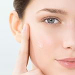 Serum-Facial-Acido-Hialuronico-Antirrugas-Esthederm-Intensive-30-ml-Modelo-Textura
