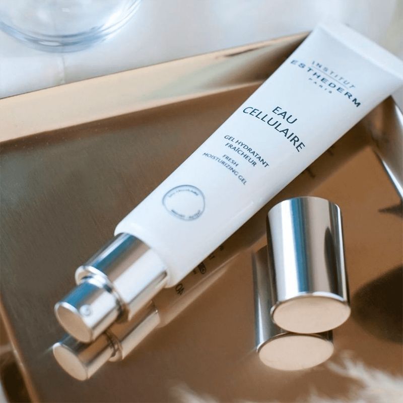 Gel-Facial-Anti-Idade-Esthederm-Eau-Cellulaire-40-ml-Ambientada