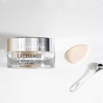 Creme-Facial-Anti-Idade-Oleo-de-Camelia-Esthederm-Excellage-15-ml-Textura