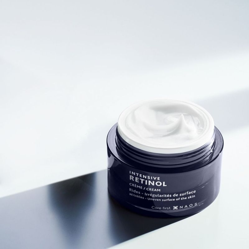 Creme-Facial-Antirrugas-Pro-Retinol-Esthederm-Intensive-50-ml-Produto-Textura