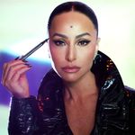 Caneta-Delineadora-Liquida-Oceane-Sabrina-Sato-Style-Preto-12-ml-Modelo