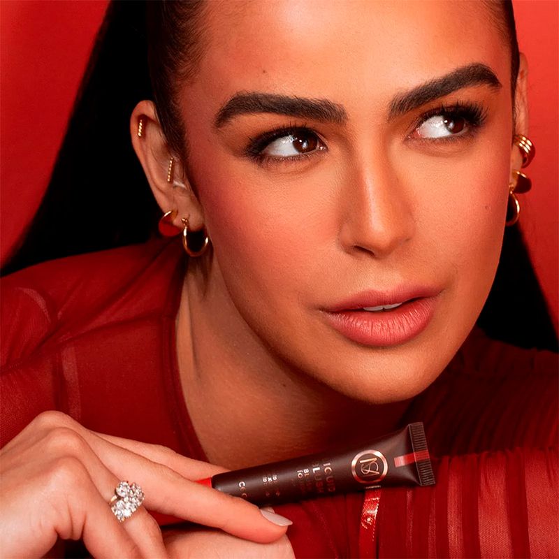 Blush-Liquido-Oceane-Mariana-Saad-Cereja-Joy-12g-Modelo