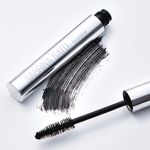 Mascara-para-Cilios-de-Volume-Alongado-Oceane-Sabrina-Sato-Black-Tie-8-g-Textura