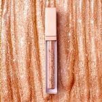 Sombra-Liquida-Cintilante-Oceane-Mariana-Saad-Rose-Quartz-42-g-Textura