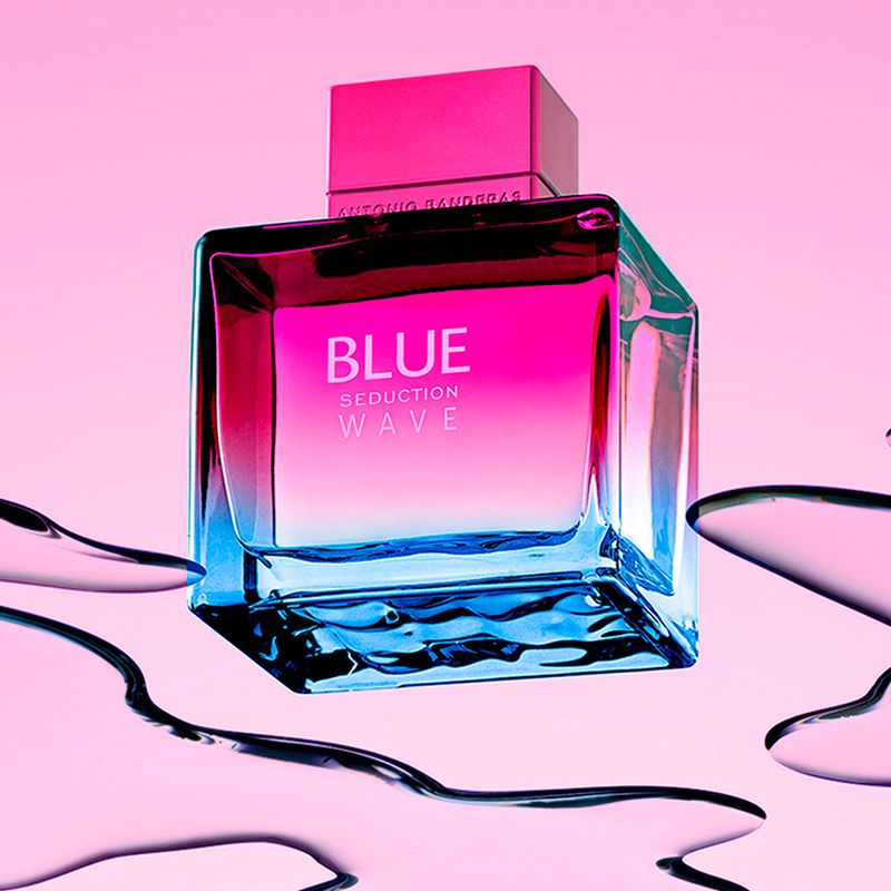 Perfume-Antonio-Banderas-Blue-Seduction-Wave-Feminino-Eau-de-Toilette-100ml-Ambientada-1