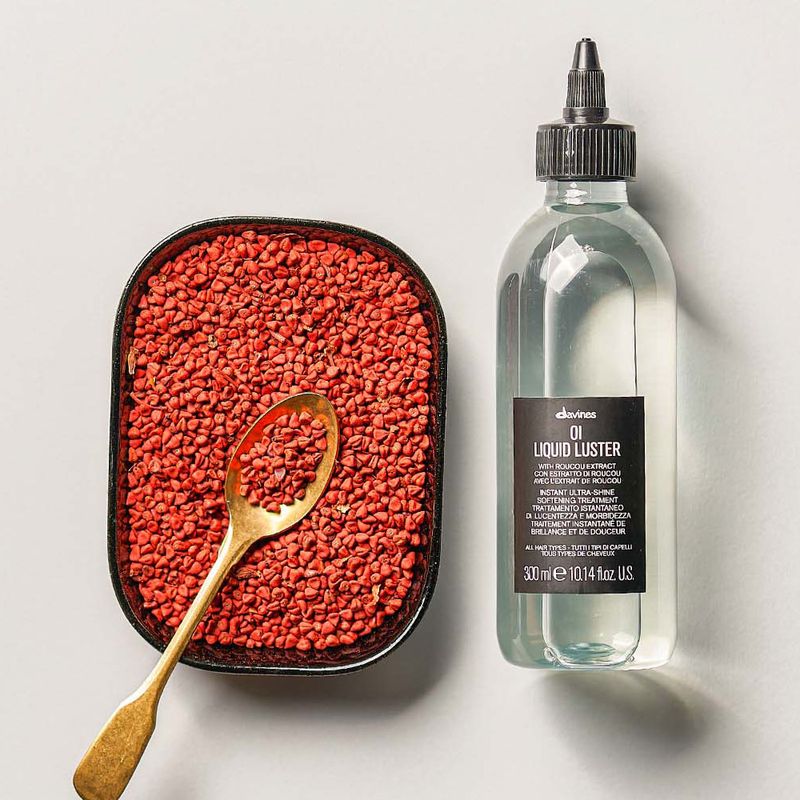 Tratamento-de-Brilho-Davines-Oi-Liquid-Luster-300-ml-Ambientada