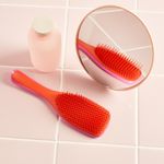 Escova-para-Desembaracar-Tangle-Teezer-The-Ultimate-Detangler-Rosa-e-Vermelho-Ambientado-um
