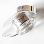 Creme-Facial-Anti-Idade-Oleo-de-Camelia-Esthederm-Excellage-50-ml-Textura