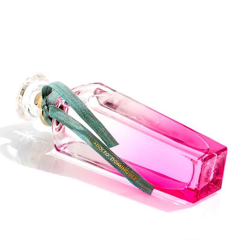 Perfume-Adolfo-Dominguez-Agua-Fresca-Gardenia-Musk-Feminino-Eau-de-Toilette-120-ml-Ambientada-2