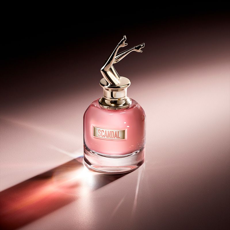 Perfume-Jean-Paul-Gaultier-Scandal-Feminino-Eau-de-Parfum-80-ml-Ambientada