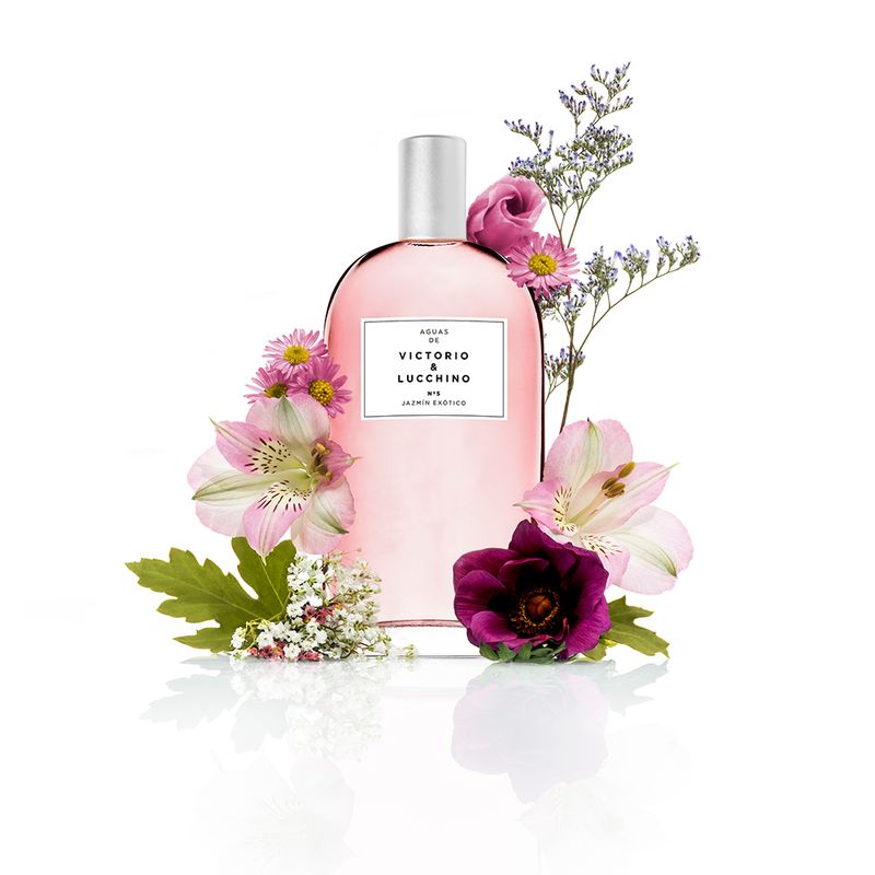 Perfume-Victorio---Lucchino-Jazmin-Exotico-Feminino-Eau-de-Toilette-150-ml-Ambientada