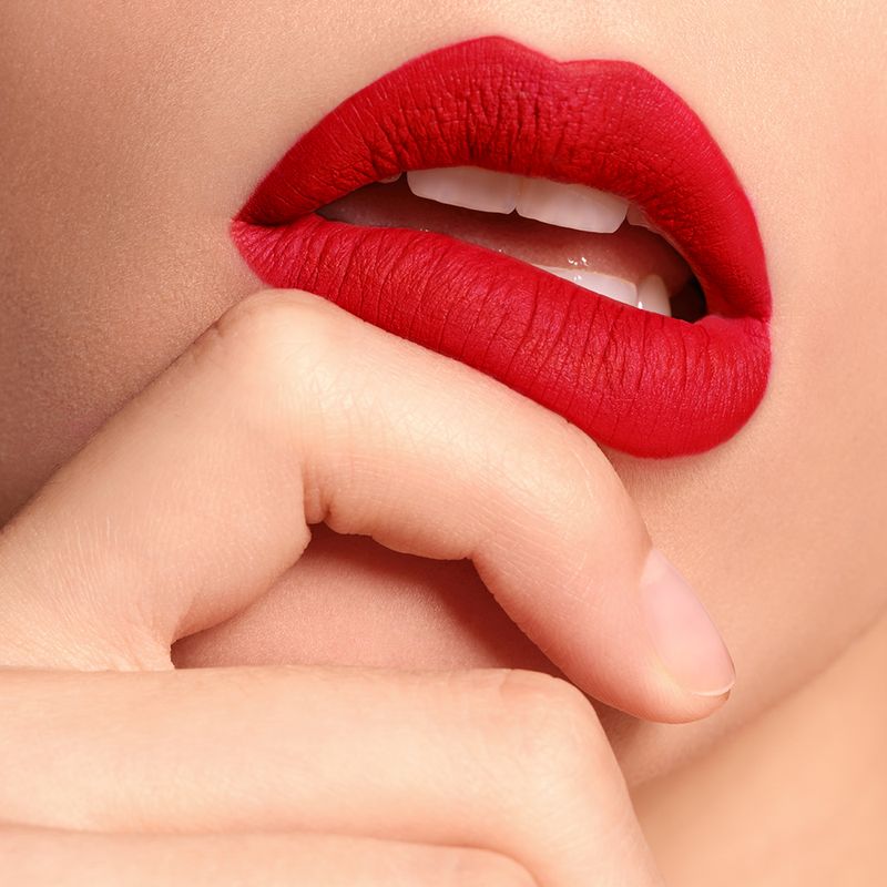 Batom-Cremoso-Matte-Lancome-L-Absolu-Attrape-Coeur-505-35-g