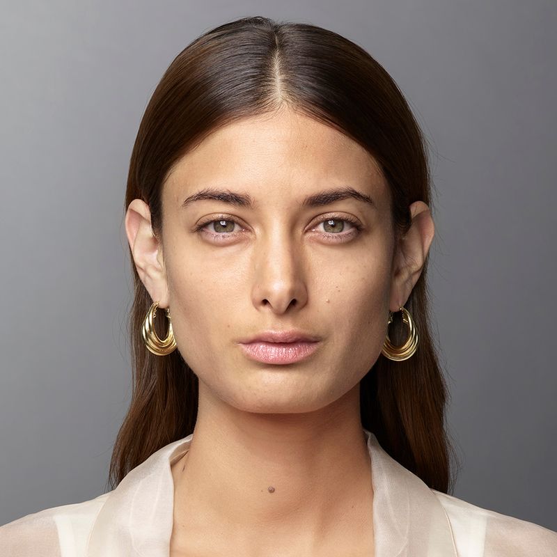 Base-em-Bastao-Cremosa-Luminosa-Lancome-Teint-Idole-Ultra-Wear-Stick-Foundation-Beige-Nature-04-95-g-Antes
