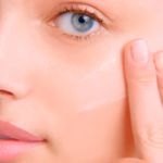 Creme-Hidratante-Facial-Lancome-Hydra-Zen-Glow-50-ml-Modelo-e-Produto-2